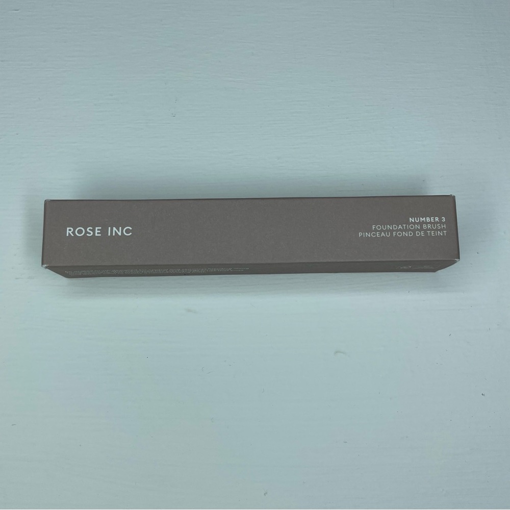 Rose Inc Foundation Brush No 3 NIB